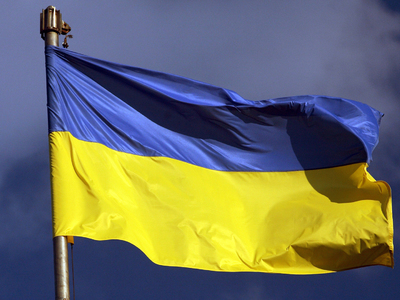 Высотка на Котельнической увенчалась украинским флагом