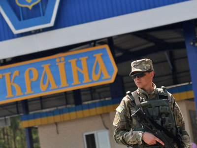 В ЛНР назвали "хорошим шоу спецслужб" данные о КамАЗе с вооружением