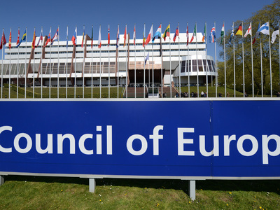 Совет Европы пригрозил Киеву поднять вопрос о нарушении прав человека
