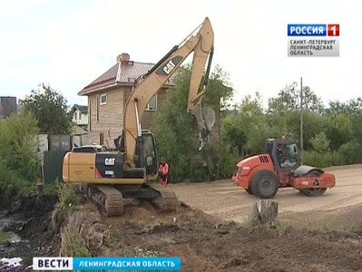 Вице-губернатор Ленобласти инспектировал строительство гатчинского виадука