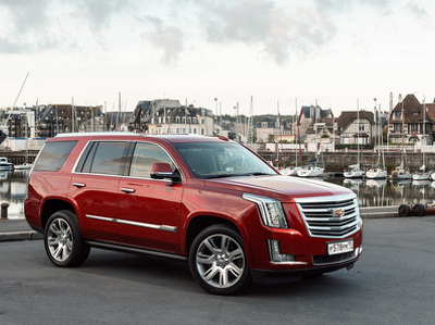 Кроссоверы Cadillac получат заряженные спецверсии