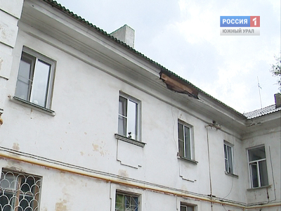 65 лет без капремонта: дом в Челябинске разваливается на глазах