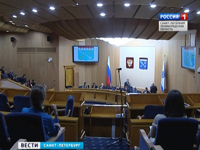 В правительстве Ленинградской области обсудили безопасность дорожного движения