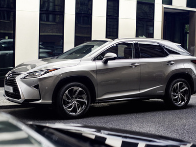 Раскрыты секреты популярности Lexus в России