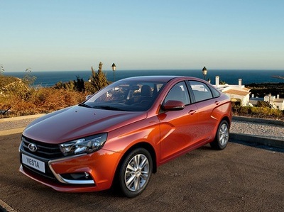 Мэрия Тольятти пересаживается на Lada Vesta