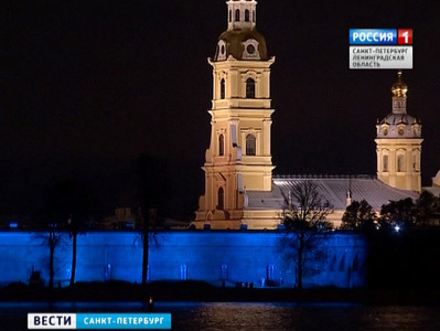 В Петербурге включили подсветку в честь 70-летия Организации Объединенных Наций