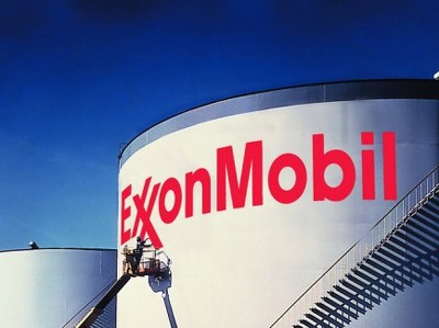 ExxonMobil получила прибыль и выручку выше прогнозов