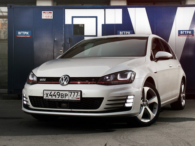 Тест-драйв горячих версий Volkswagen Golf: помни предков и тряси протезом