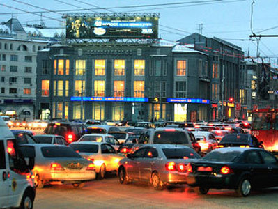Более 15 тысяч кубометров снега вывезли с дорог Новосибирска