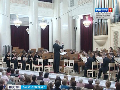Юбилей создателя первого в России оркестра народных инструментов отметили в Петербургской филармонии