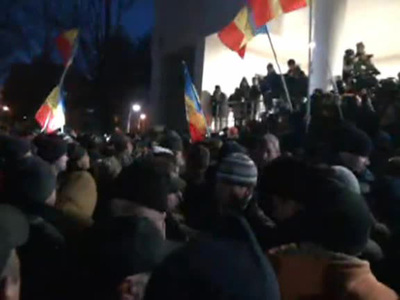 Власти Молдавии выслали журналистов православного российского телеканала