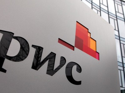 PwC решила помочь российским авторам