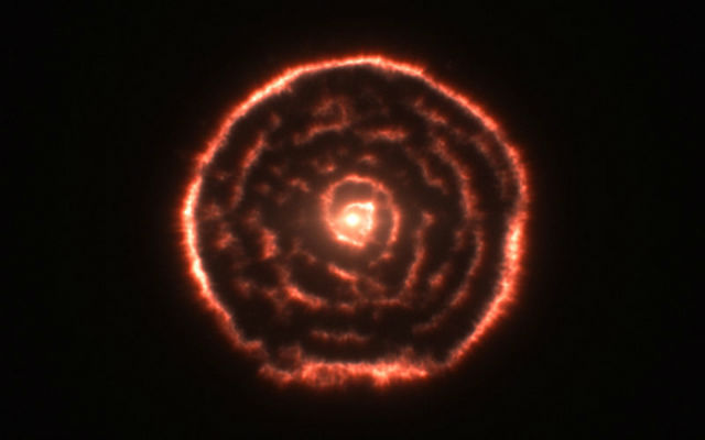 Обычные красные сверхгиганты питаются от энергии ядерного синтеза в их ядрах, а ОТЖ — от необычной активности нейтронных звёзд внутри себя (фото ESO/Wikimedia Commons). 