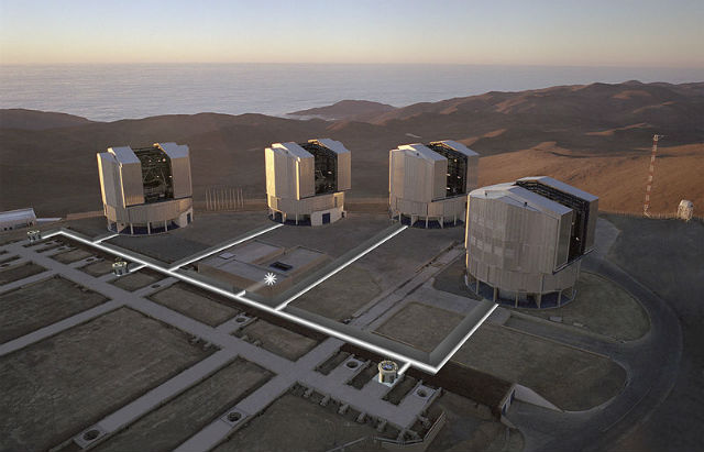 Инструмент SPHERE стал частью "Очень большого телескопа" в Чили (фото Wikimedia Commons). 