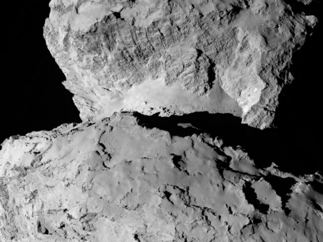 В районе "шеи" у кометы наблюдается особенно холодная область 