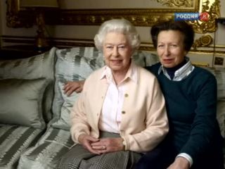 Три портрета королевы Великобритании опубликованы в честь ее юбилея