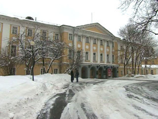 В Музее декоративно-прикладного искусства развернута выставка “Наш друг Ларионов”